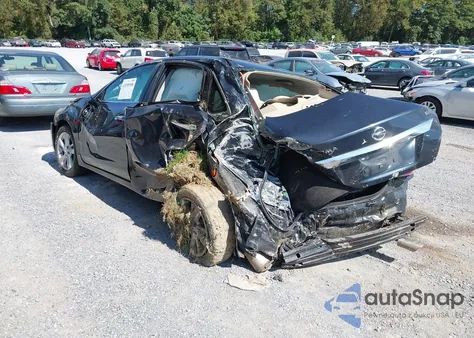 2015 Nissan Altima 2.5 Sv из США, поврежденный, VIN 1N4AL3AP0FC163110